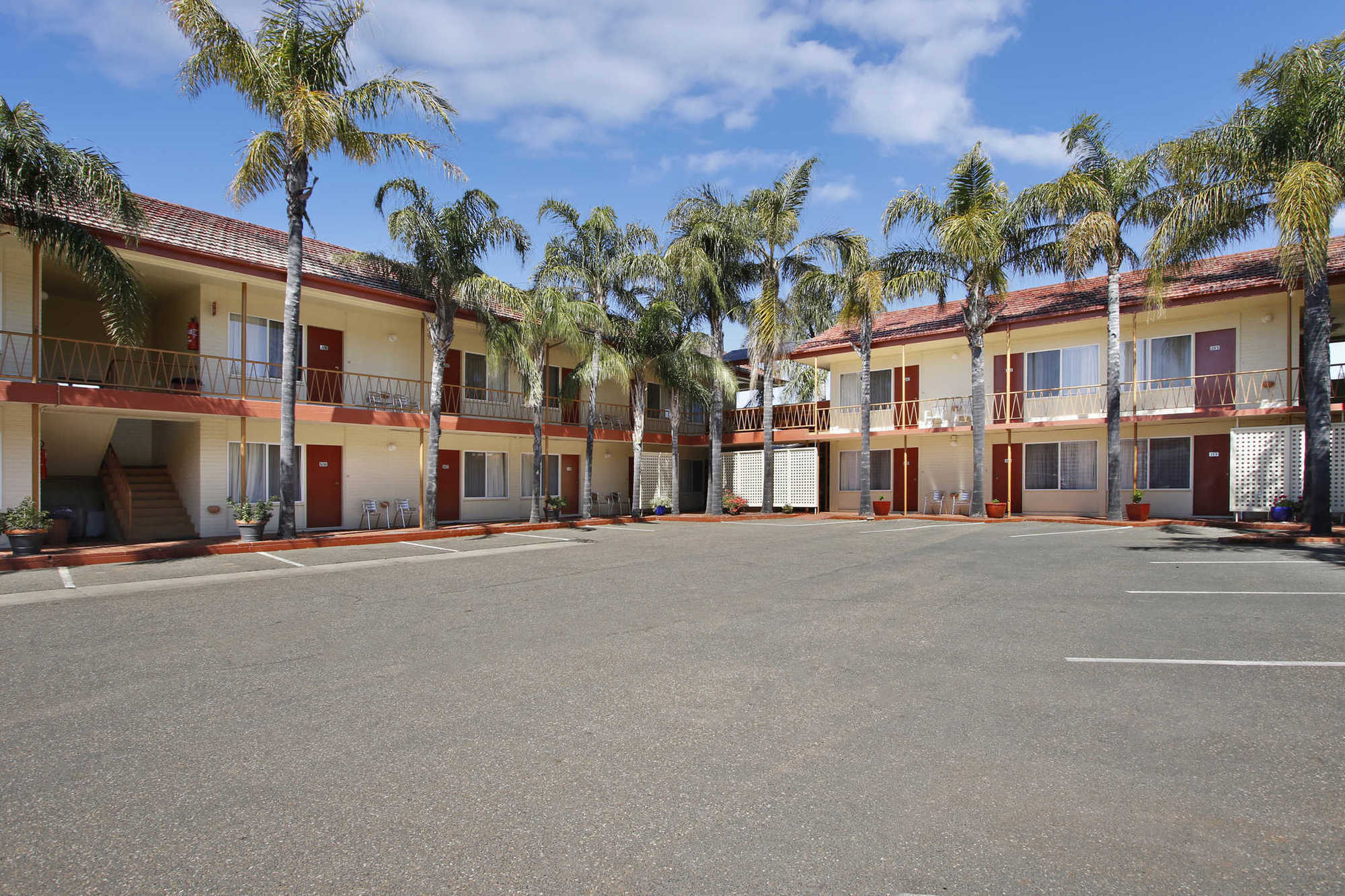 Econo Lodge Griffith Motor Inn Экстерьер фото
