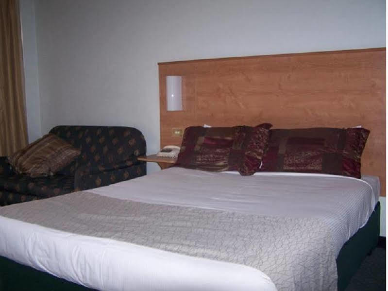 Econo Lodge Griffith Motor Inn Экстерьер фото